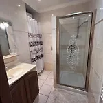 Apartment 4 Personne *