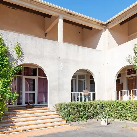 Apartmán 4 Personne *